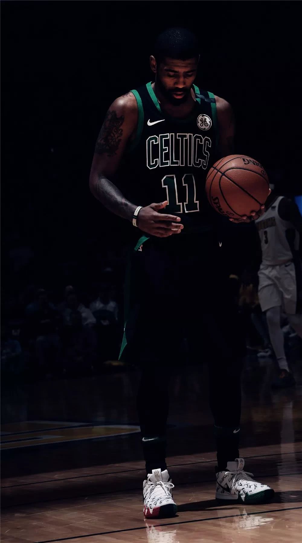 然而在关键 然而在关键