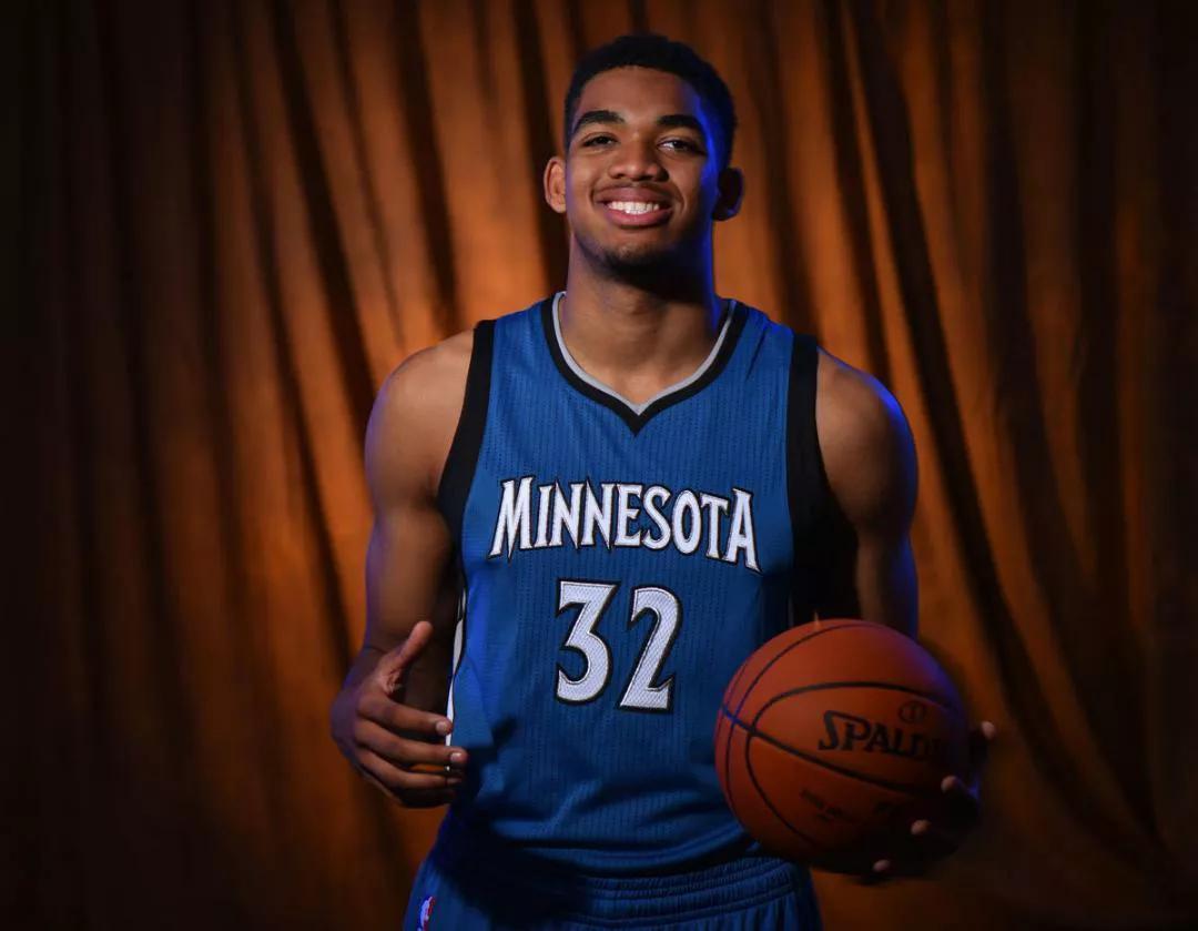 与边翼卫 与边翼卫