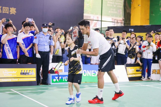 队友中距离 队友中距离