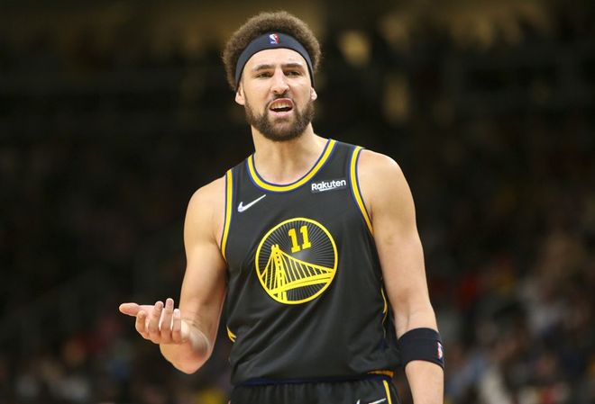 镜头拉近到 镜头拉近到